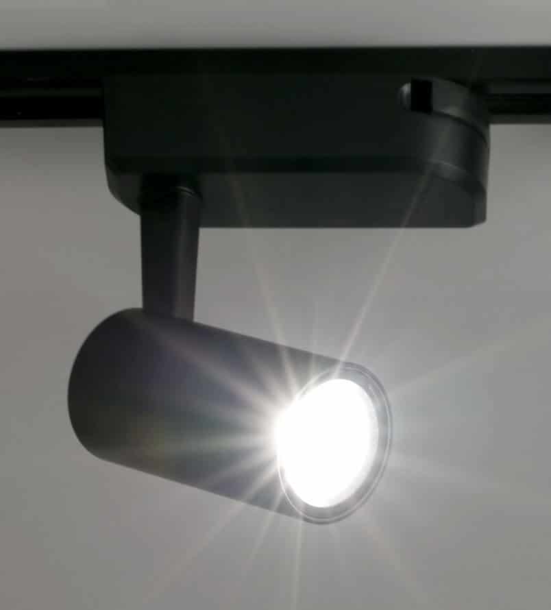 LED Tracklight ECO 15W 35W-eve-01